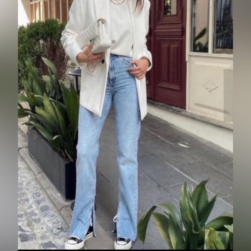 ZARA HIGH RIDE STRAIGHT SIDE SPLIT - SZ 4 - LONG